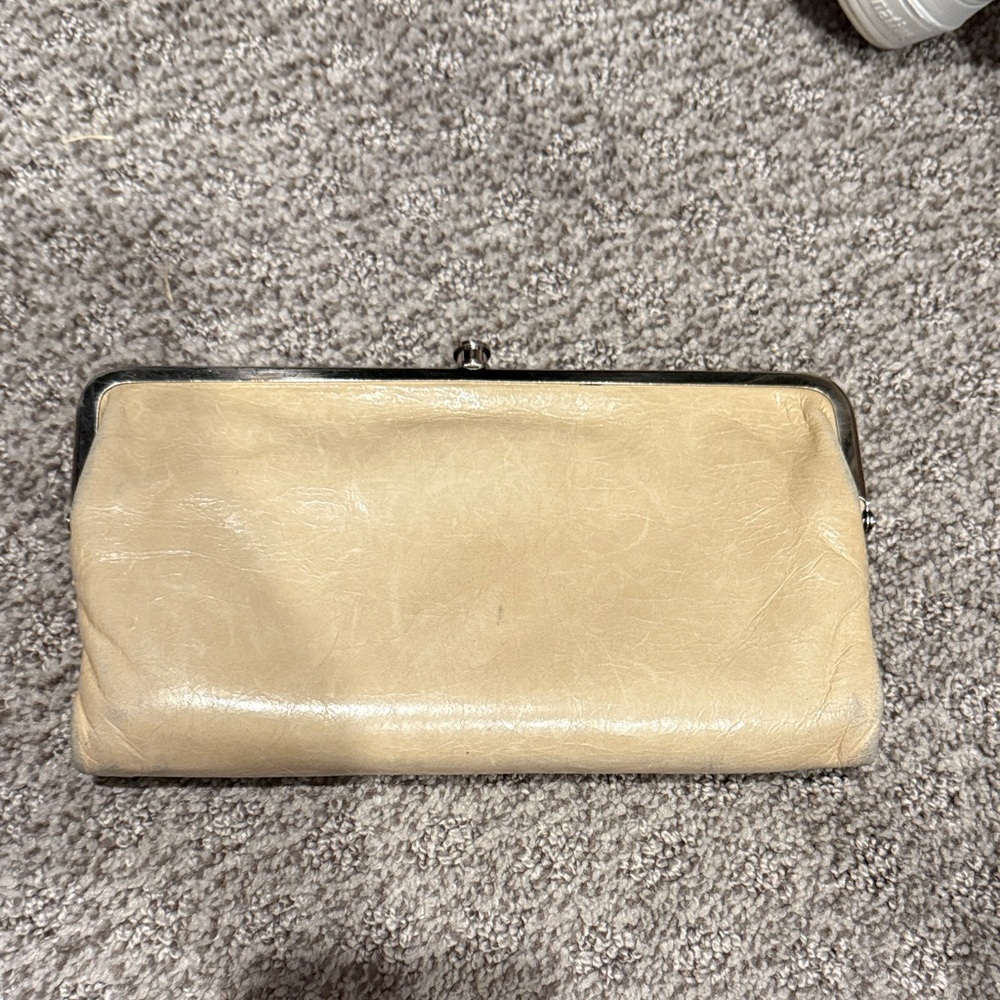 HOBO Cream Leather Wallet